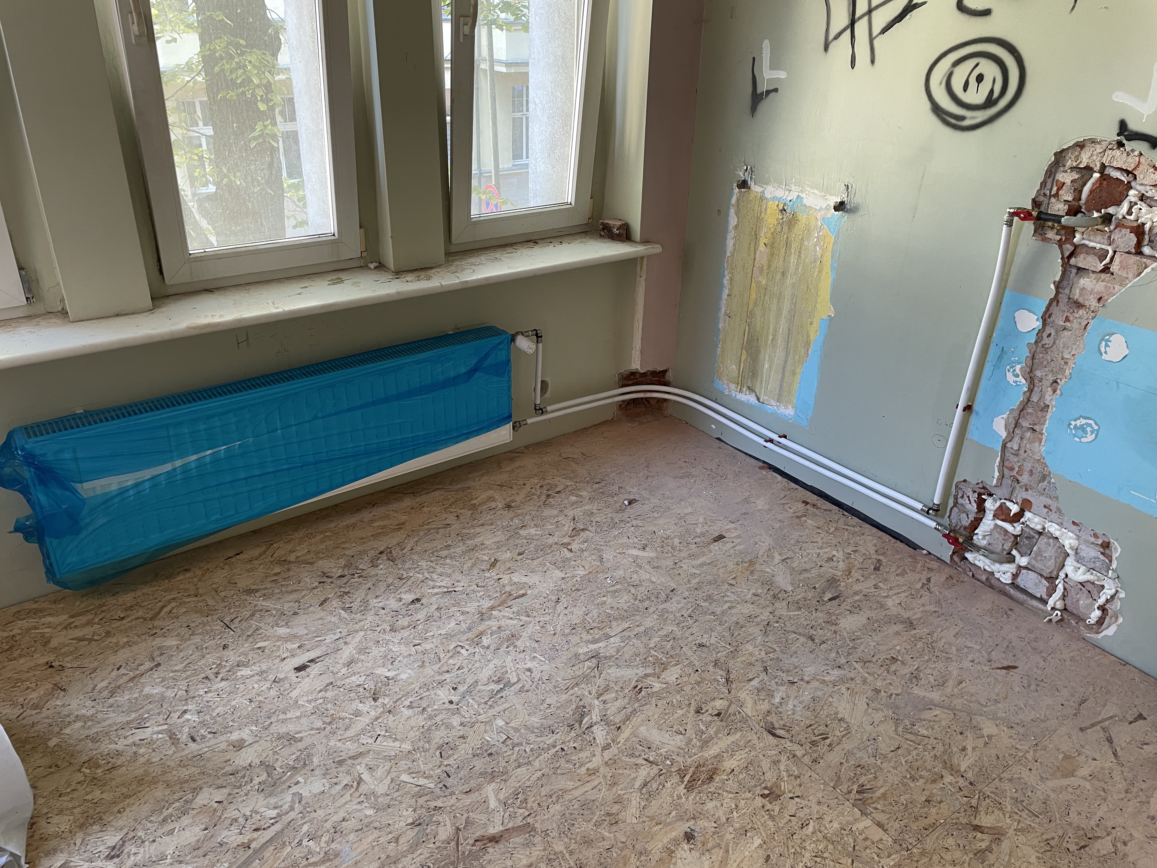 Wymiana baterii umywalkowej – realizacja